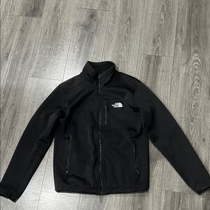 The North Face Men's Black Performance Jacket